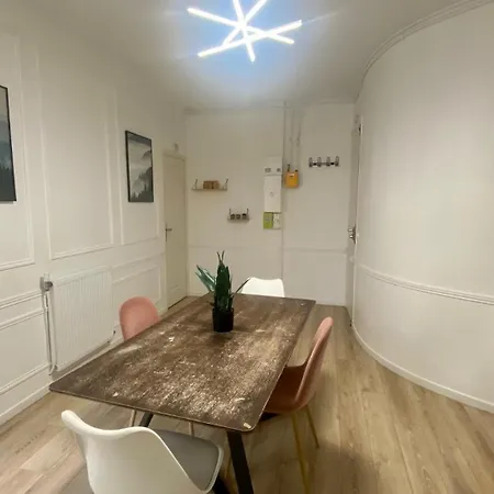 Apartment Confortable Champs Elysees 4p *